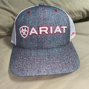 ARIAT